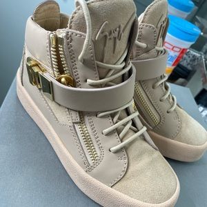 Giuseppe Shoes